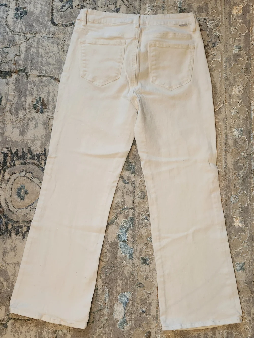 Women's White Ankle-Length Straight Jeans- Risen Jeans
